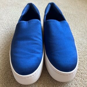 Vince Warren Platfrom Slip-On Sneakers